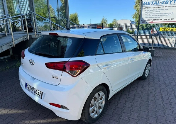 Hyundai i20 cena 42500 przebieg: 80900, rok produkcji 2018 z Żukowo małe 121